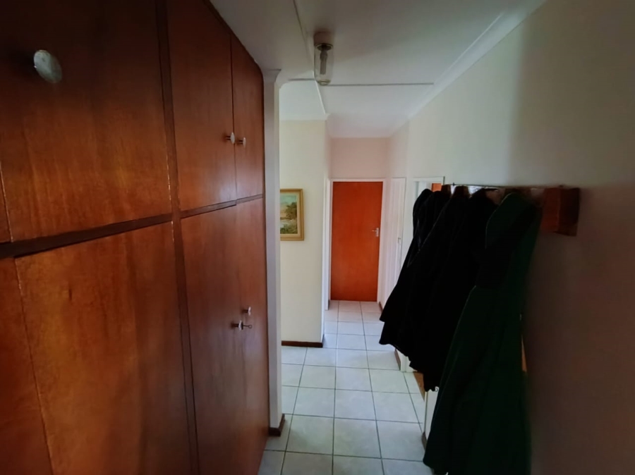 3 Bedroom Property for Sale in Albertinia Western Cape